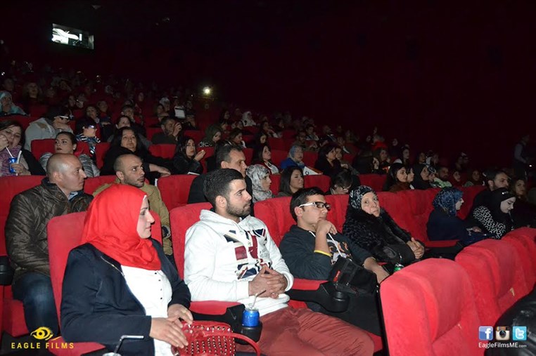 Mohammad Assaf in Saida for the launch of Ya Tayr el Tayer surrounded by a massive number of fans